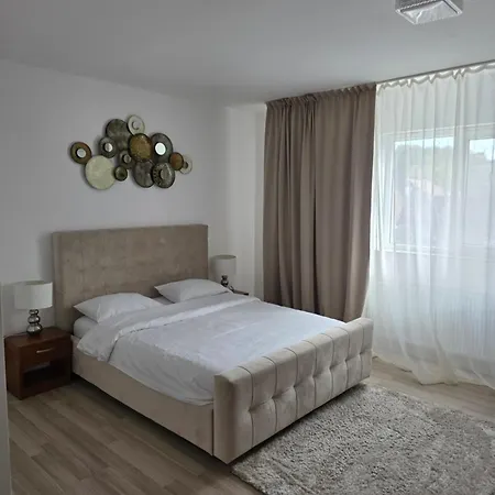 Lejlighedshotel Eden